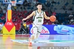 媒体人：山东仍然在追求王岚嵚 他们给同曦的报价来到3000万左右