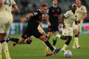 队史欧冠首胜！沙巴巴库2-0布拉格斯拉维亚 米克尔斯笑纳大礼